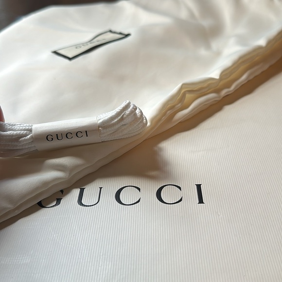 Gucci Sneaker - Picture 4 of 10